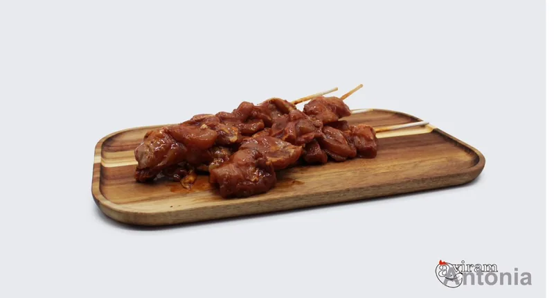 Pinxos de pollastre adobats al moruno